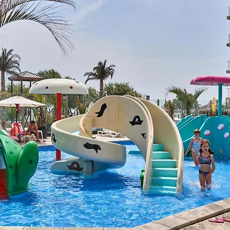 Daire Soleil In Alezzi And Pools