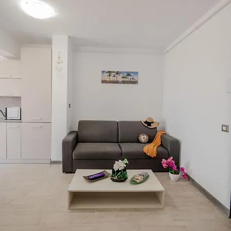 Soleil In Alezzi And Pools * Năvodari